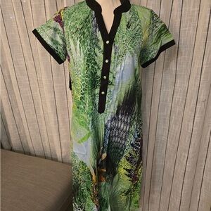 Vibrant Green and Black Midi Dress